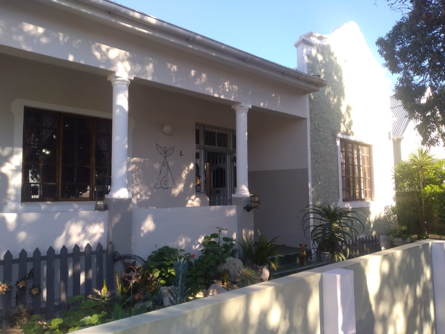 4 Bedroom Property for Sale in Richmond Hill Eastern Cape